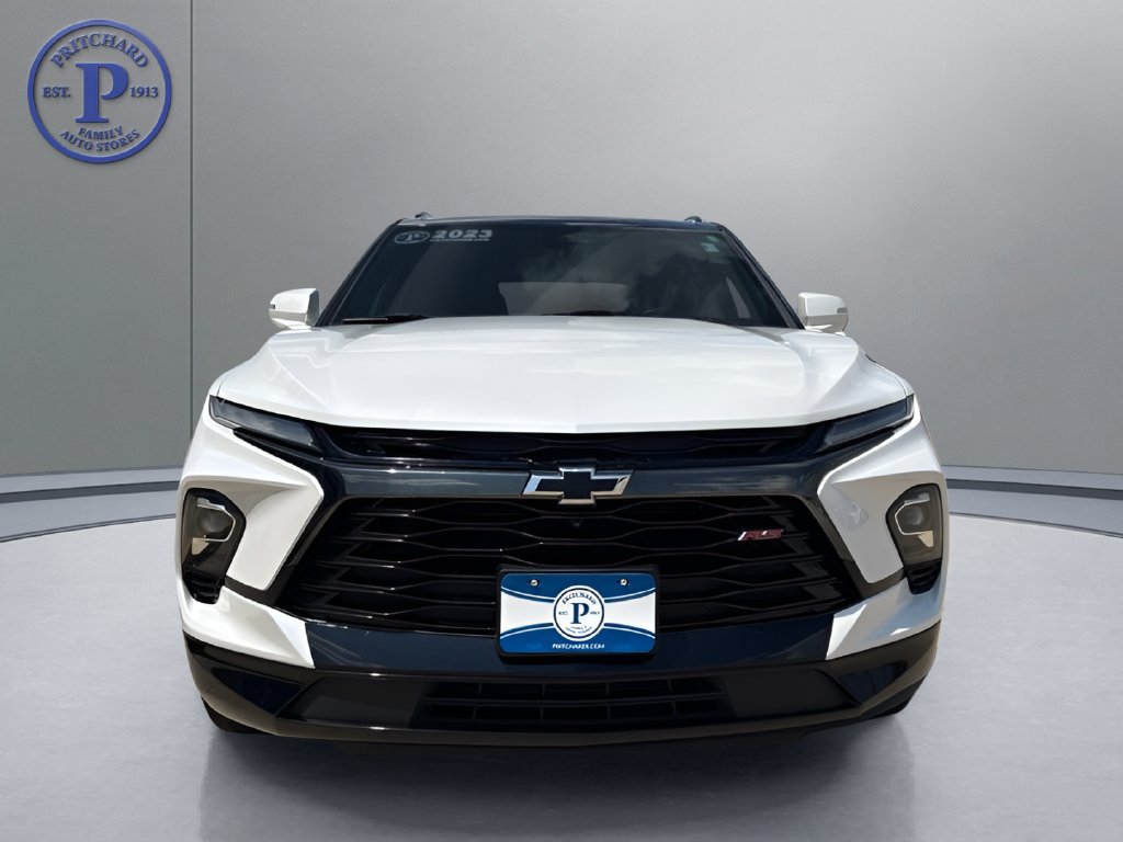 Used 2023 Chevrolet Blazer RS w/ Driver Confidence II Package AWD/4WD image 2