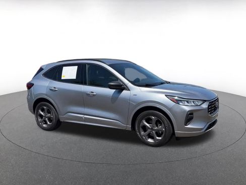 Used 2024 Ford Escape ST-Line FWD image 2