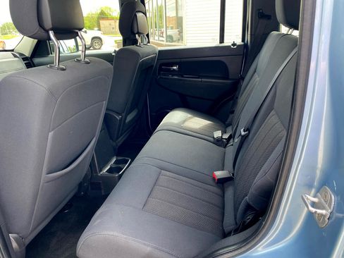 Used 2012 Jeep Liberty Sport w/ Driver Convenience Group image 13