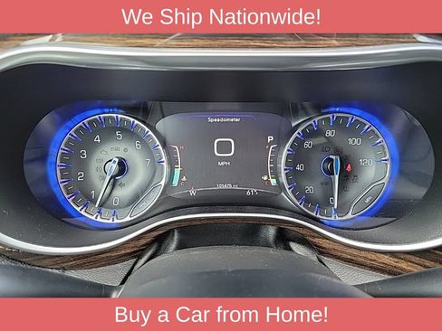 Used 2021 Chrysler Pacifica Limited AWD/4WD image 30