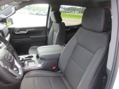 New 2026 GMC Sierra 1500 Elevation AWD/4WD image 13