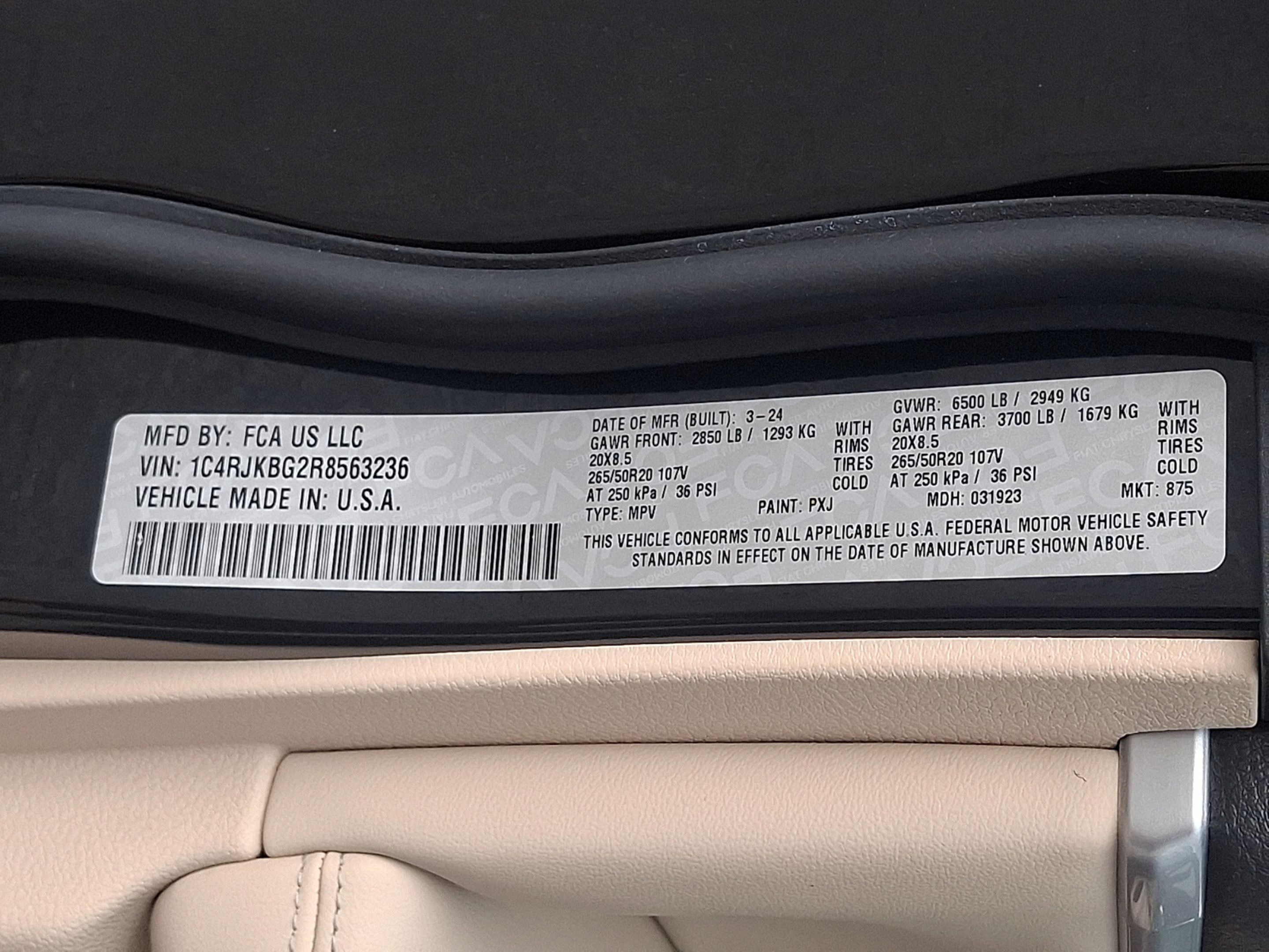 Certified 2024 Jeep Grand Cherokee L Limited w/ Luxury Tech Group II AWD/4WD image 22