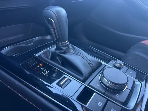 Used 2024 MAZDA CX-30 Carbon image 40