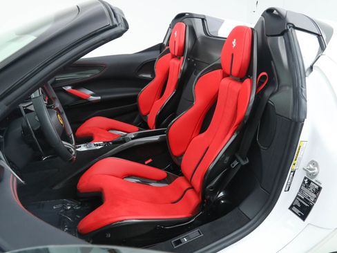 Certified 2025 Ferrari SF90 Spider image 5