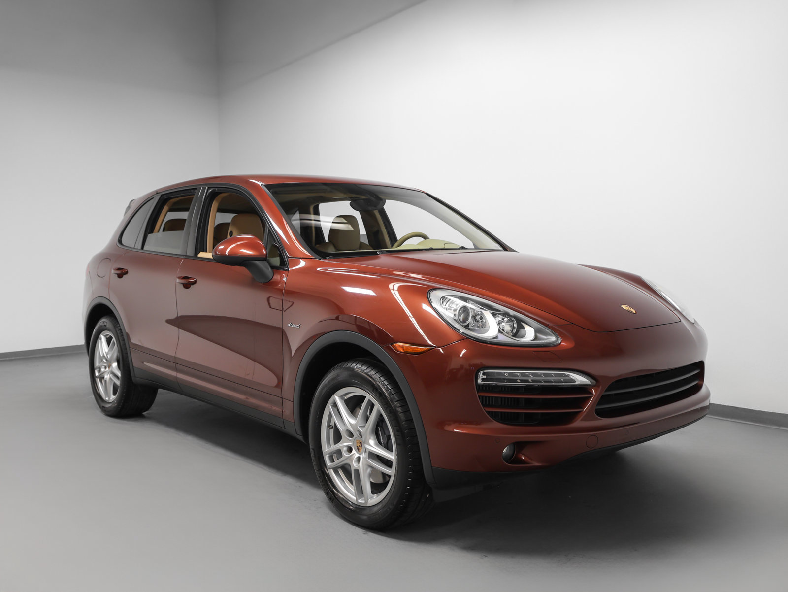 Used 2013 Porsche Cayenne Diesel AWD/4WD image 10