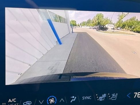 New 2025 Chevrolet Blazer EV RS image 17