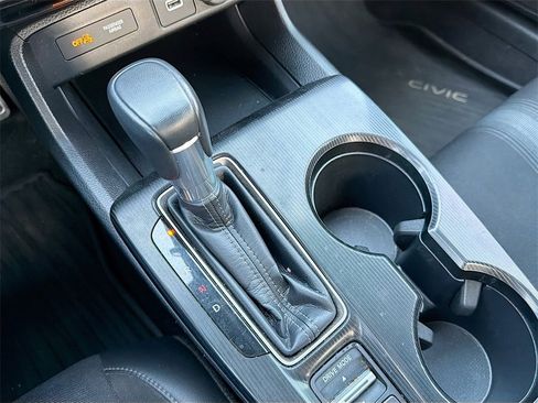 Used 2024 Honda Civic Sport image 16