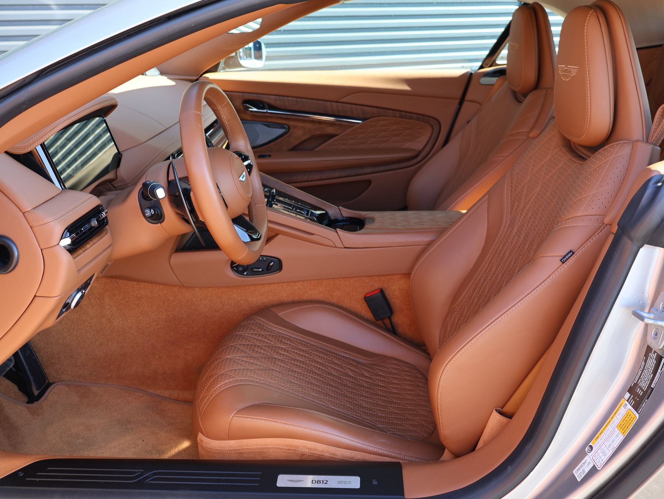 Used 2024 Aston Martin DB12 Convertible RWD image 13