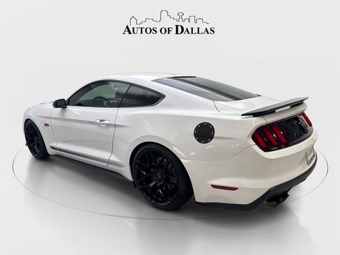 Used 2016 Ford Mustang GT Premium w/ Equipment Group 401A RWD image 9