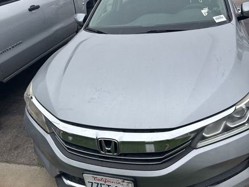 Used 2017 Honda Accord LX image 2