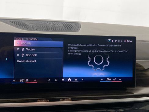 Used 2024 BMW X7 xDrive40i image 27