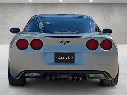 Used 2005 Chevrolet Corvette Coupe w/ Preferred Equipment Group RWD image 15
