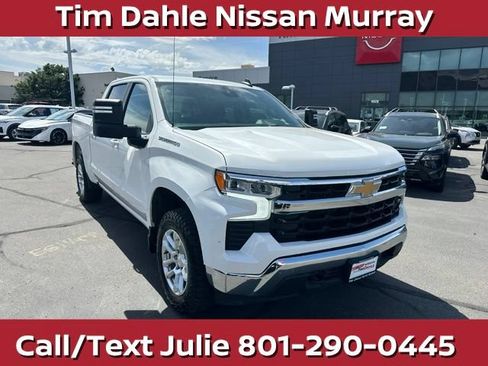 Used 2022 Chevrolet Silverado 1500 LT w/ Max Trailering Package AWD/4WD image 3