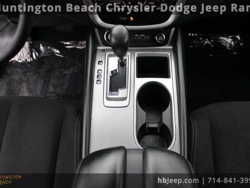 Used 2022 Nissan Murano S image 14