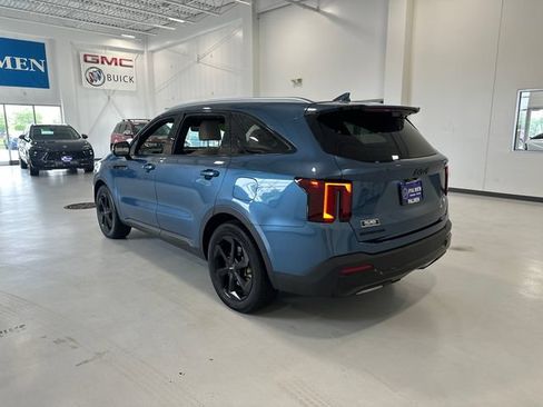 Used 2025 Kia Sorento SX Prestige AWD/4WD image 7