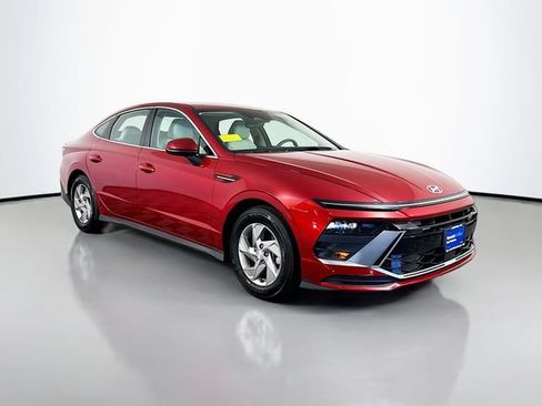 Used 2026 Hyundai Sonata SE FWD image 10