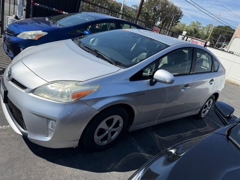 Used 2012 Toyota Prius Four image 4