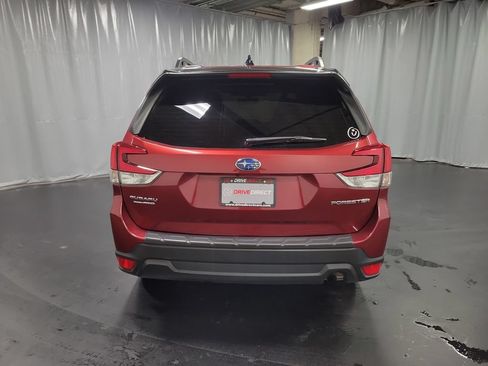Used 2024 Subaru Forester Premium AWD/4WD image 7
