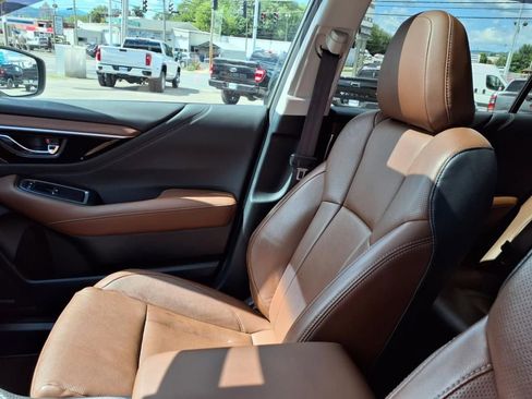 Used 2022 Subaru Outback Touring XT image 30