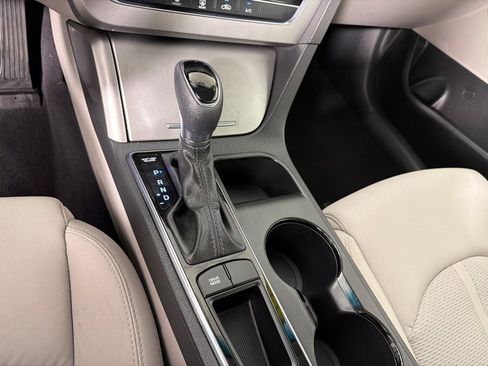 Used 2015 Hyundai Sonata SE FWD image 17