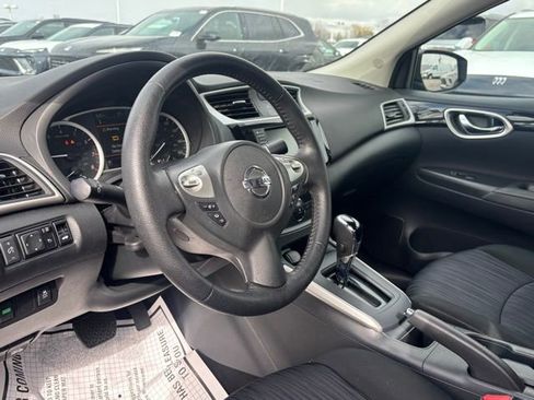 Used 2019 Nissan Sentra SV image 13