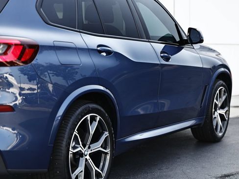 Used 2023 BMW X5 M50i w/ Executive Package AWD/4WD image 9