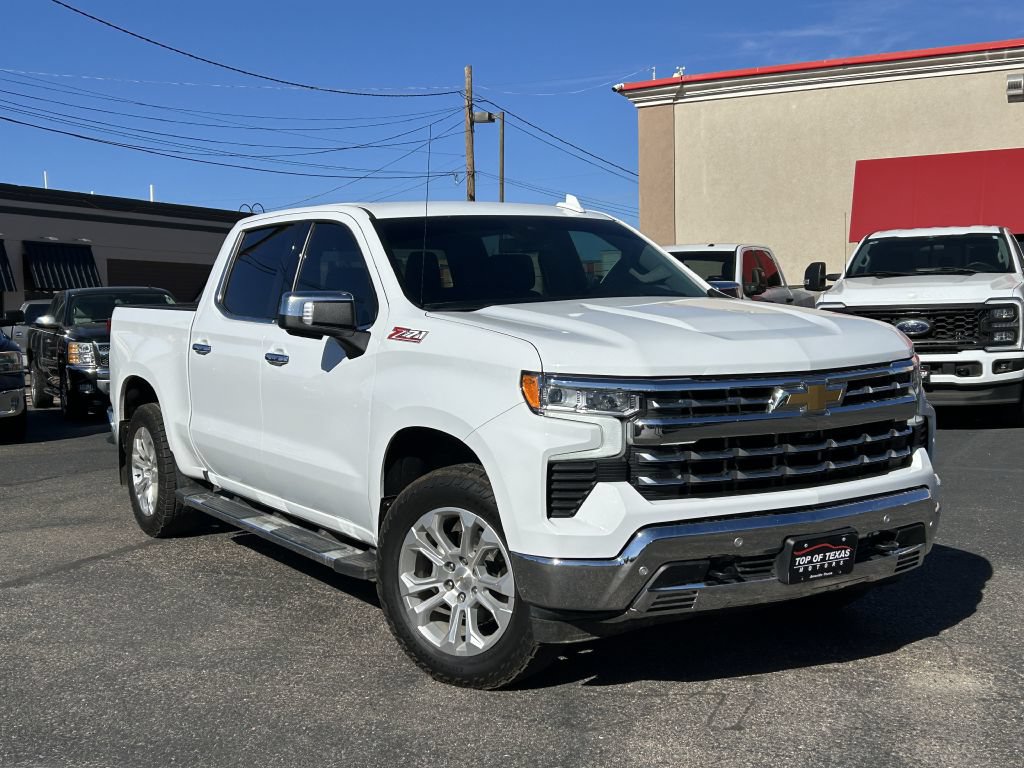 Used 2023 Chevrolet Silverado 1500 LTZ AWD/4WD image 2