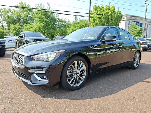 Certified 2023 INFINITI Q50 Luxe w/ Cargo Package AWD/4WD image 3