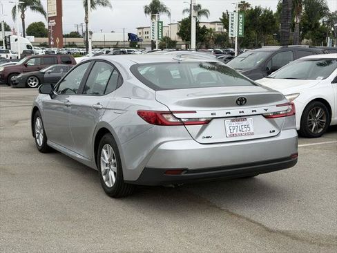 Certified 2026 Toyota Camry LE w/ Convenience Package FWD image 4