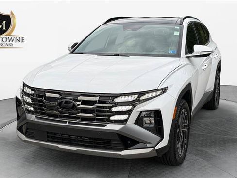 Used 2025 Hyundai Tucson Limited AWD/4WD image 1