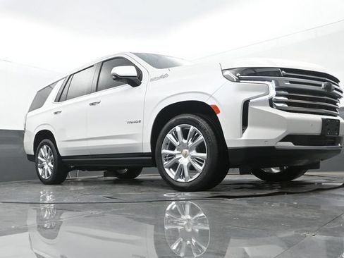 Used 2023 Chevrolet Tahoe High Country AWD/4WD image 27