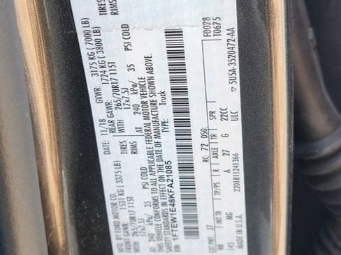 Certified 2019 Ford F150 XLT image 32