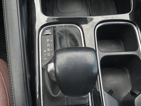 Used 2023 Kia Telluride SX FWD image 32