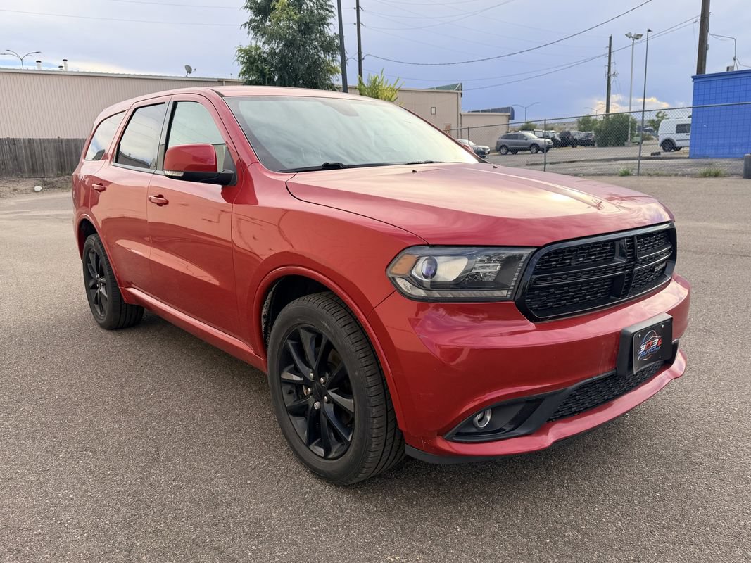 Used 2017 Dodge Durango GT w/ Blacktop Package AWD/4WD image 3