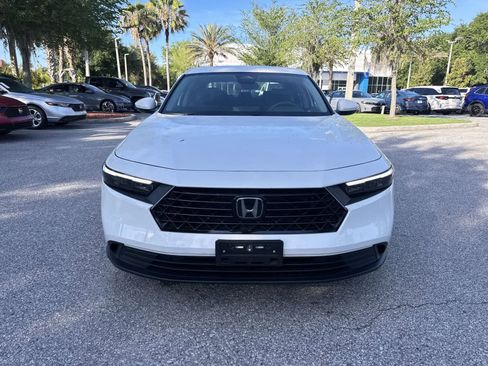 Used 2023 Honda Accord LX image 9