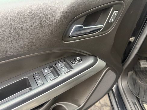 Used 2019 Chevrolet Colorado LT w/ LT Convenience Package AWD/4WD image 11