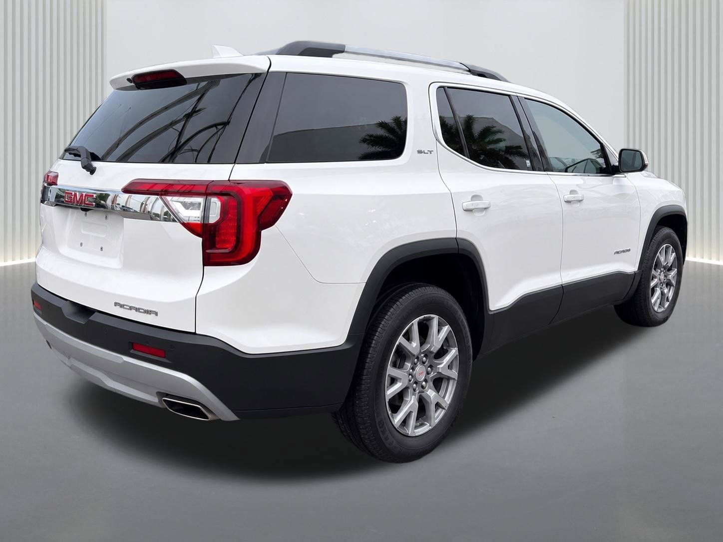 Used 2020 GMC Acadia SLT FWD image 7