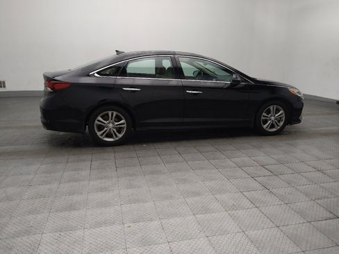 Used 2018 Hyundai Sonata Limited w/ Limited Ultimate Package 03 FWD image 10