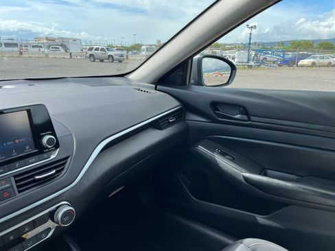 Used 2023 Nissan Altima 2.5 S FWD image 30