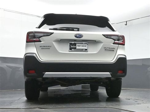 Certified 2025 Subaru Outback Touring XT w/ Tech Package 3 image 38