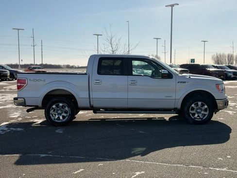 Used 2013 Ford F150 Lariat w/ Lariat Chrome Pkg image 4