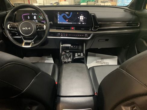 Used 2025 Kia Sportage X-Line w/ Premium Package AWD/4WD image 16