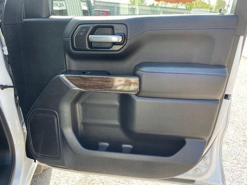 Used 2020 GMC Sierra 1500 Elevation w/ Elevation Value Package AWD/4WD image 15