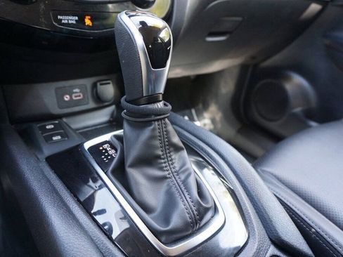 Certified 2022 Nissan Rogue Sport SL image 23