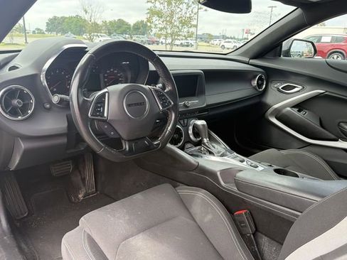 Used 2023 Chevrolet Camaro LT RWD image 11