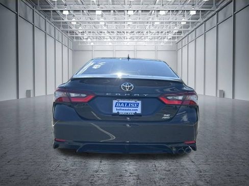 Used 2024 Toyota Camry SE AWD/4WD image 4