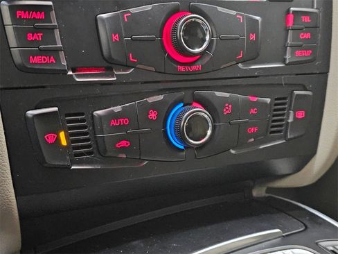 Used 2012 Audi A4 2.0T Premium w/ Style Pkg image 29