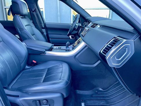 Certified 2022 Land Rover Range Rover Sport HSE Silver Edition image 15