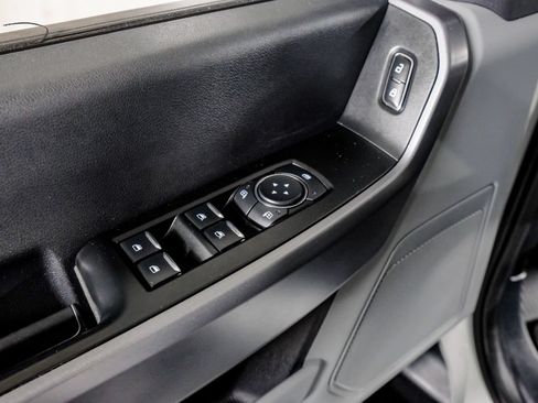 Used 2025 Ford F350 XLT AWD/4WD image 34