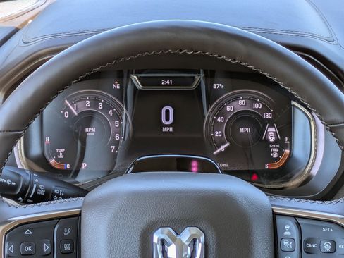 Used 2025 RAM 1500 Limited image 22